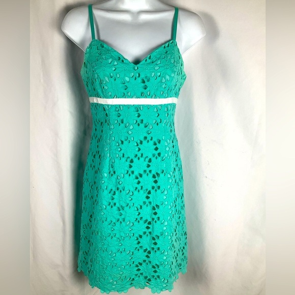Lilly Pulitzer Size 0 Eyelet Layered Vintage Teal Green Empire  Waist Dress - Picture 1 of 14